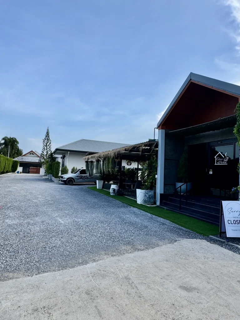 Exterior of a Gran House Vacation private pool villa in Hua Hin (view 4)